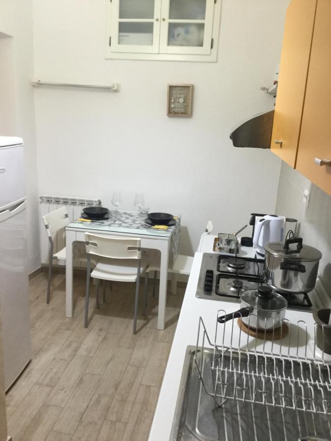 Casa Vittoria - A Pochi Passi Da Porta Romana Appartement Siena Buitenkant foto